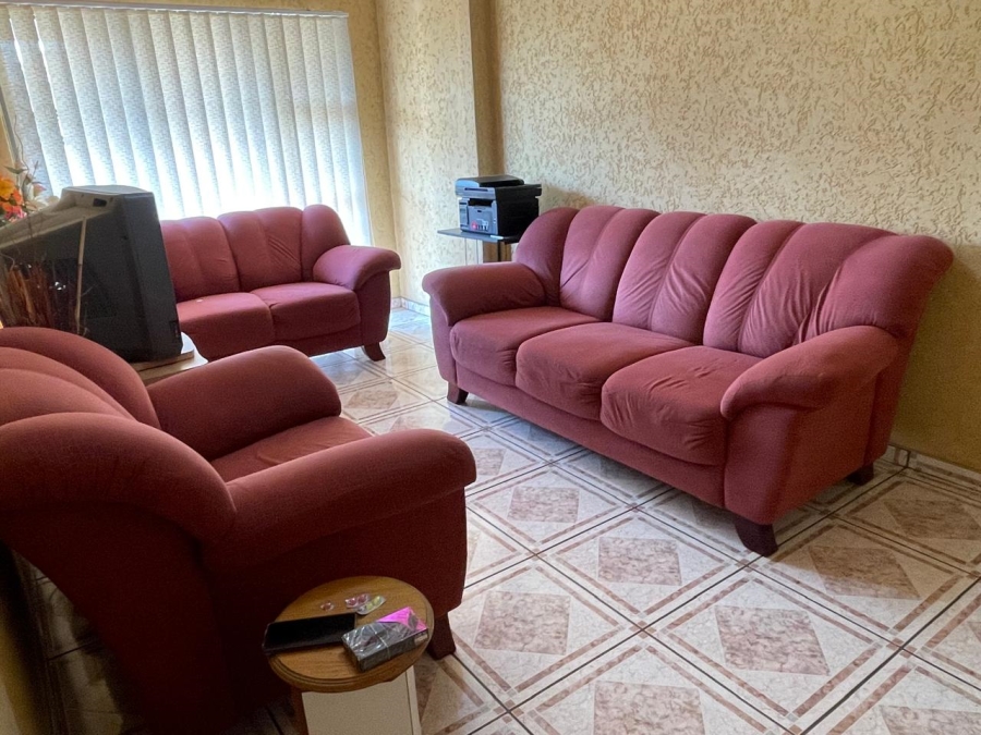 3 Bedroom Property for Sale in Witpoortjie Gauteng