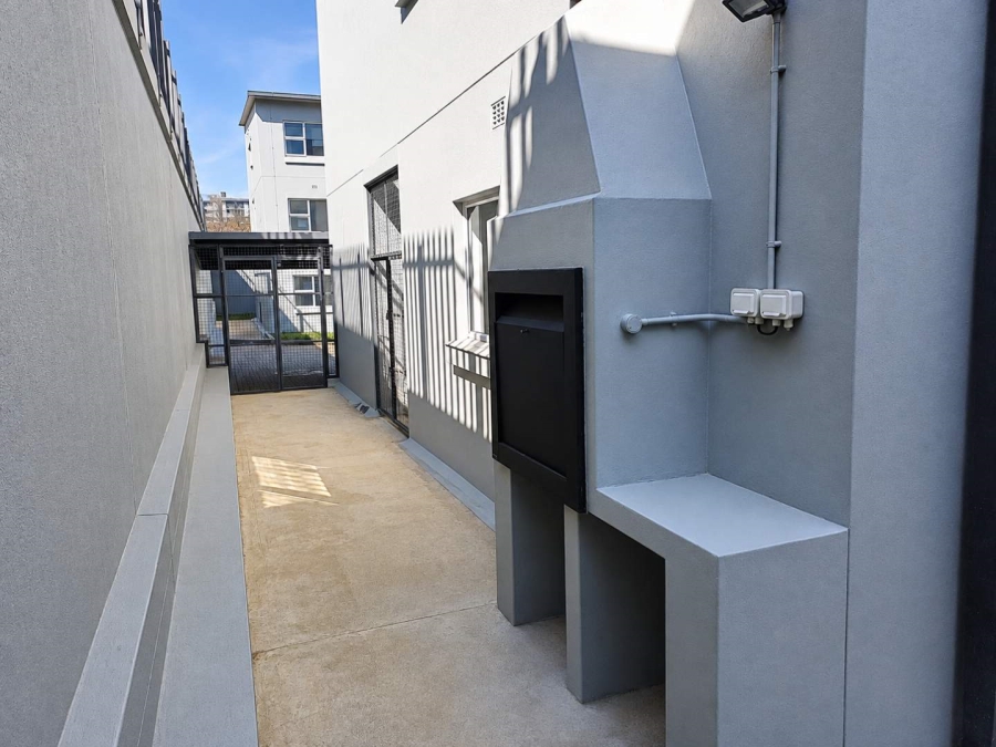 2 Bedroom Property for Sale in Ferndale Gauteng