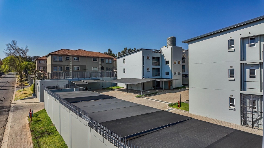 2 Bedroom Property for Sale in Ferndale Gauteng