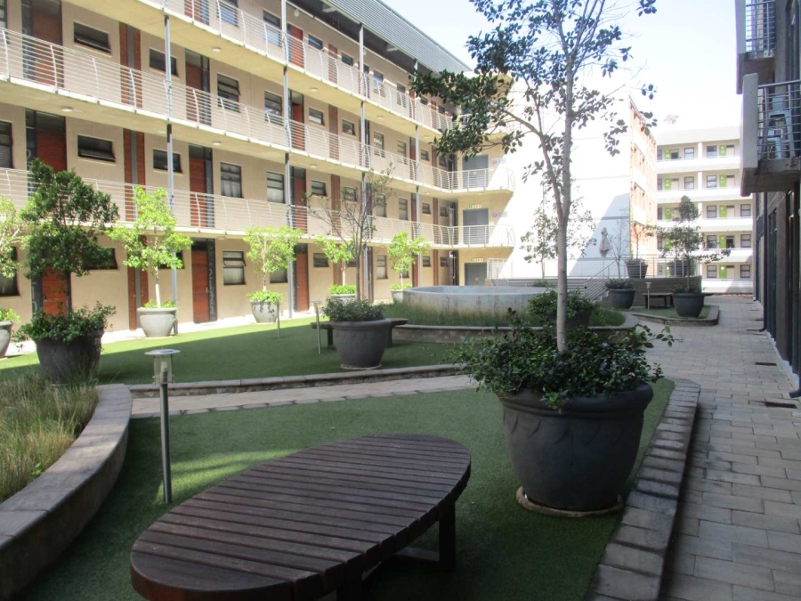 To Let 1 Bedroom Property for Rent in Brooklyn Gauteng