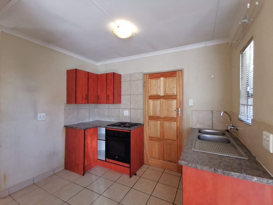 To Let 2 Bedroom Property for Rent in Leopard