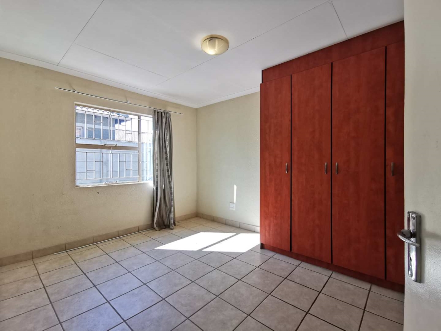 To Let 2 Bedroom Property for Rent in Leopard