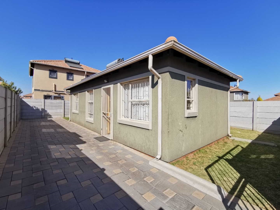 To Let 2 Bedroom Property for Rent in Leopard