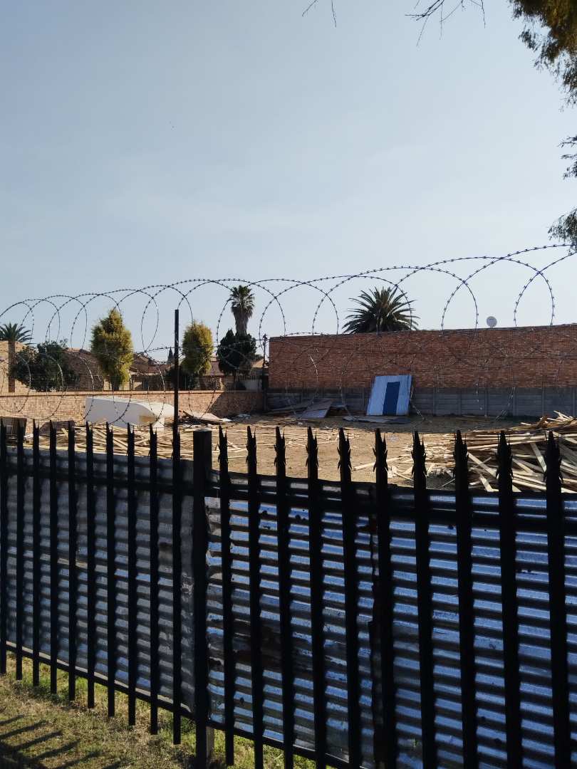0 Bedroom Property for Sale in Bakerton Gauteng