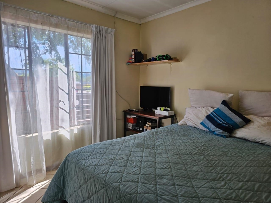 2 Bedroom Property for Sale in Equestria Gauteng