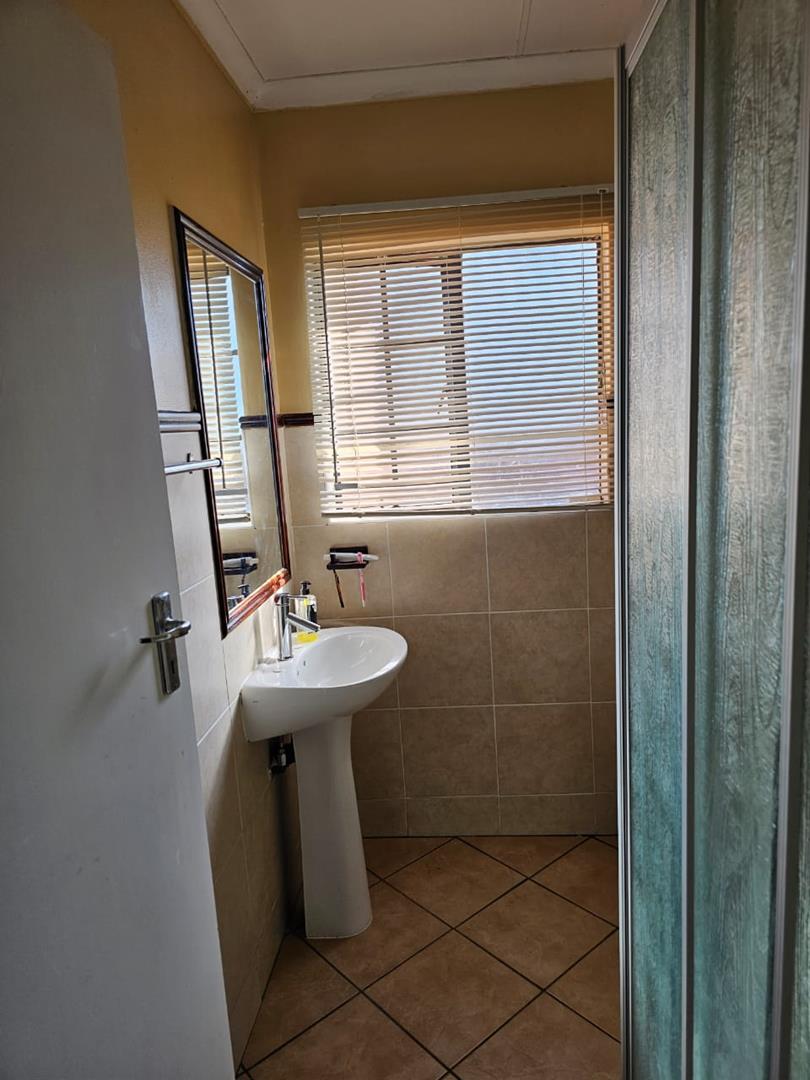 2 Bedroom Property for Sale in Equestria Gauteng