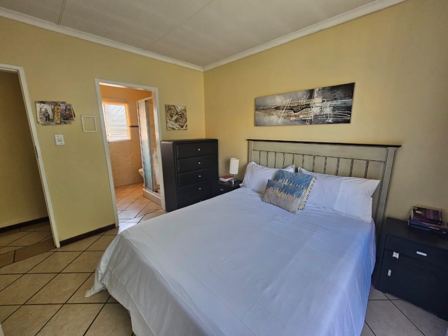 2 Bedroom Property for Sale in Equestria Gauteng
