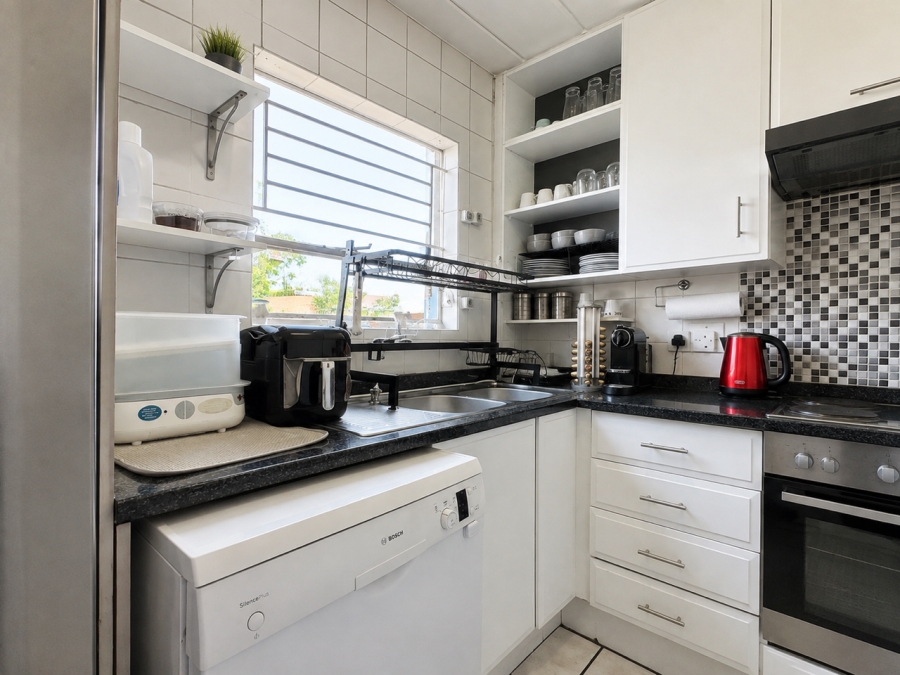 3 Bedroom Property for Sale in Dowerglen Gauteng
