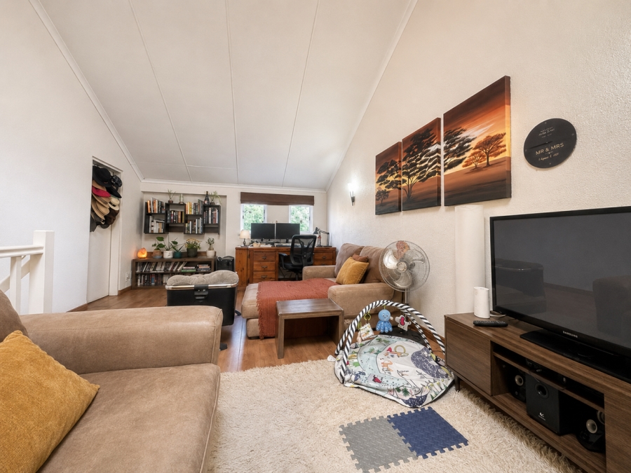 3 Bedroom Property for Sale in Dowerglen Gauteng
