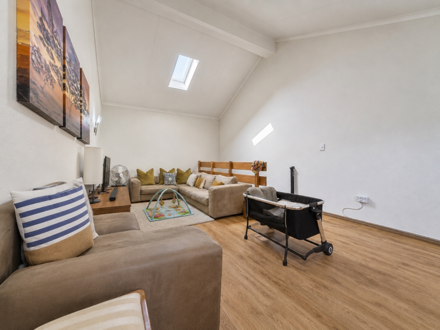 3 Bedroom Property for Sale in Dowerglen Gauteng