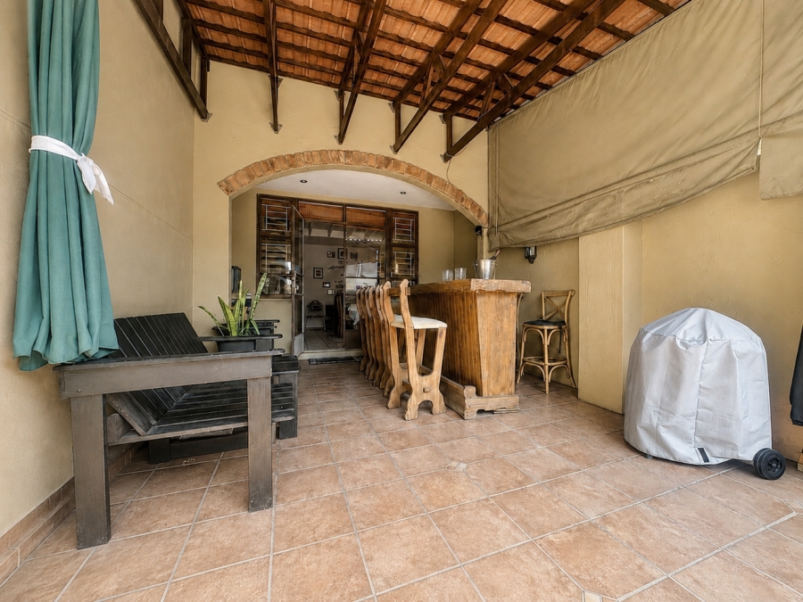 3 Bedroom Property for Sale in Dowerglen Gauteng