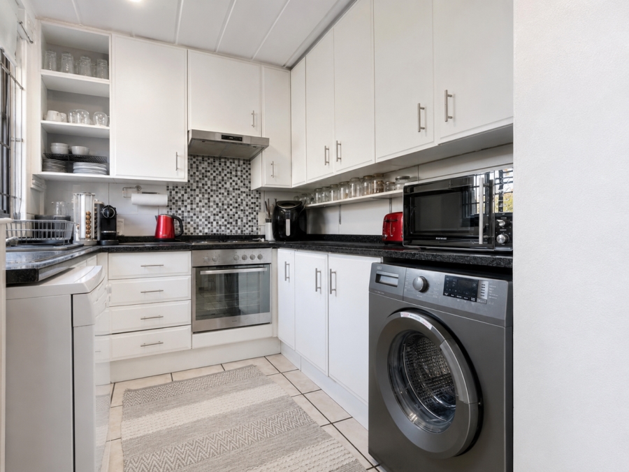 3 Bedroom Property for Sale in Dowerglen Gauteng