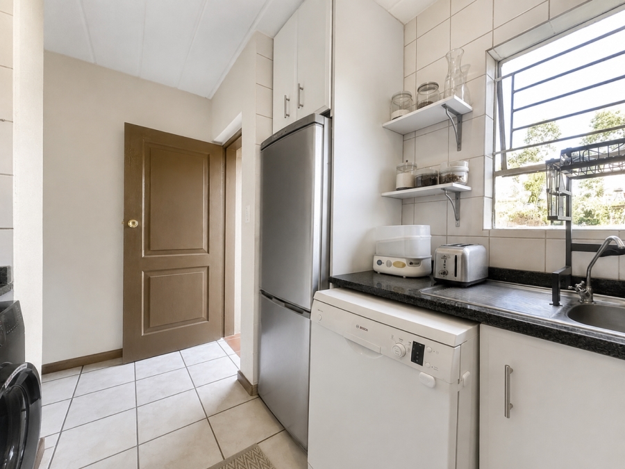 3 Bedroom Property for Sale in Dowerglen Gauteng