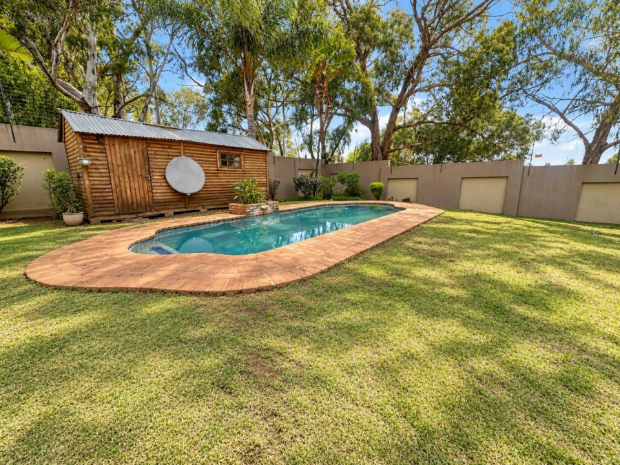 3 Bedroom Property for Sale in Dowerglen Gauteng