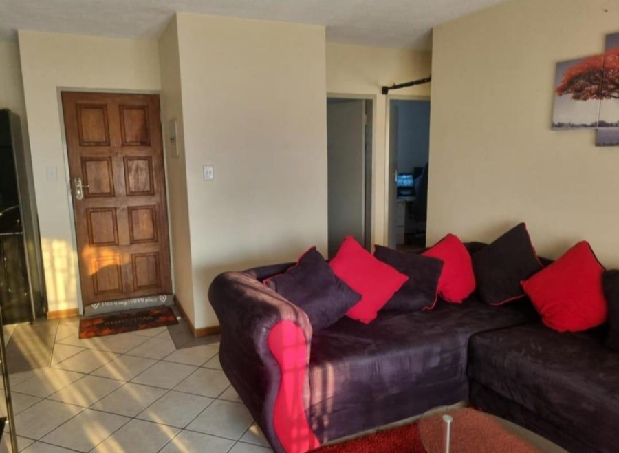 2 Bedroom Property for Sale in Noordwyk Gauteng