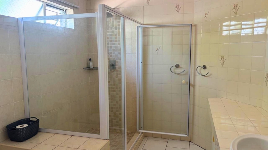9 Bedroom Property for Sale in Bryanston Gauteng