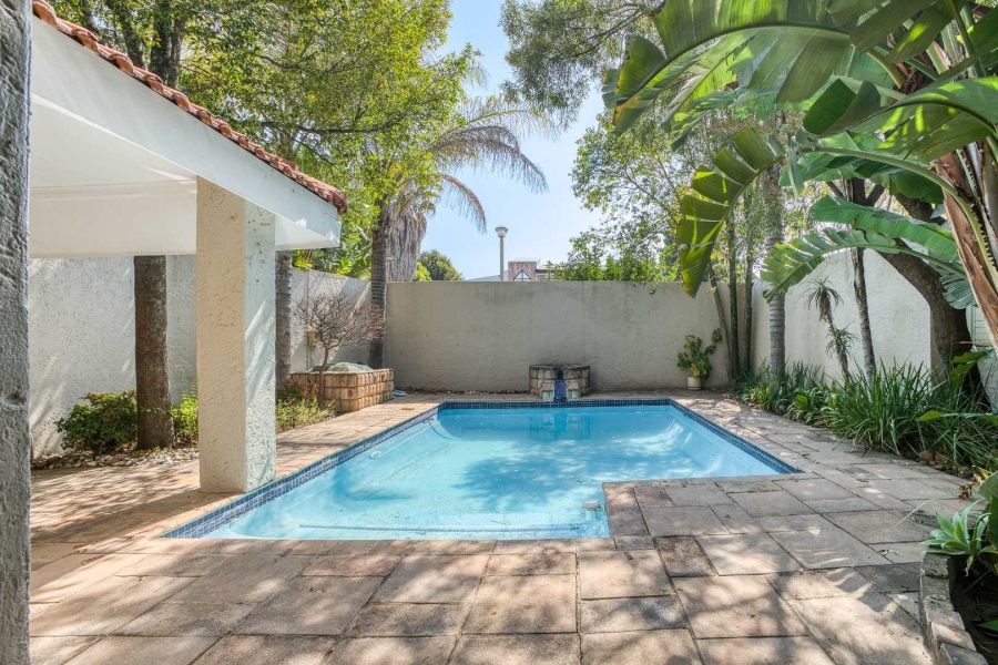 4 Bedroom Property for Sale in Fourways Gardens Gauteng