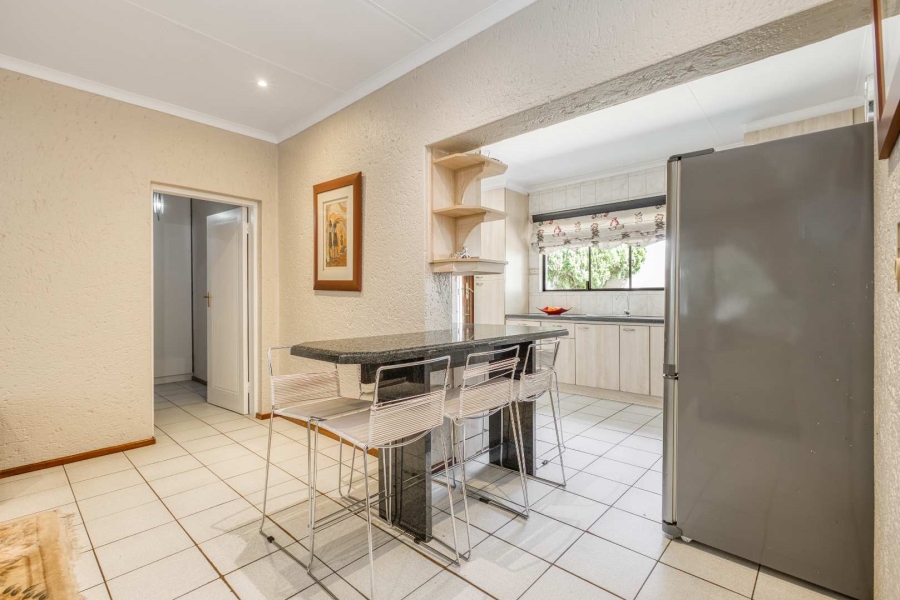 4 Bedroom Property for Sale in Fourways Gardens Gauteng