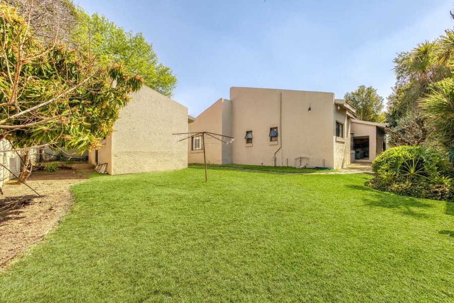 4 Bedroom Property for Sale in Fourways Gardens Gauteng