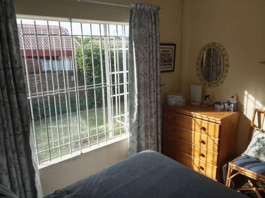2 Bedroom Property for Sale in Wilgeheuwel Gauteng