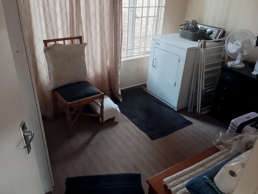 2 Bedroom Property for Sale in Wilgeheuwel Gauteng