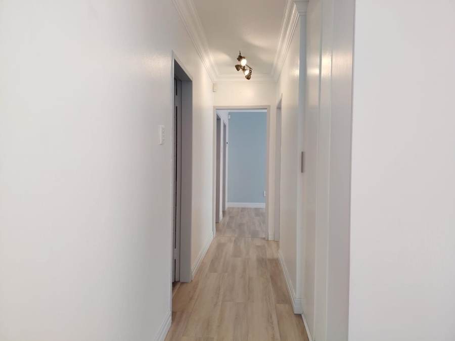 To Let 2 Bedroom Property for Rent in Morningside Gauteng