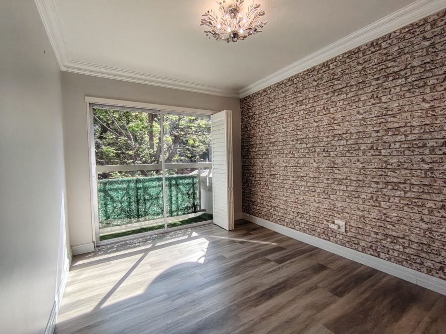 To Let 2 Bedroom Property for Rent in Morningside Gauteng