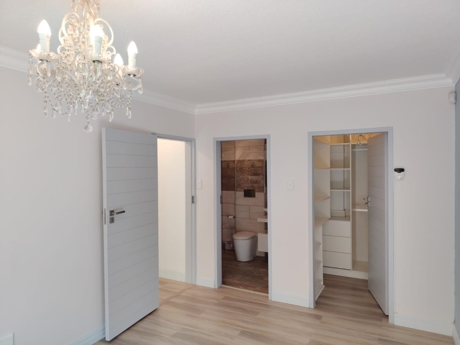 To Let 2 Bedroom Property for Rent in Morningside Gauteng