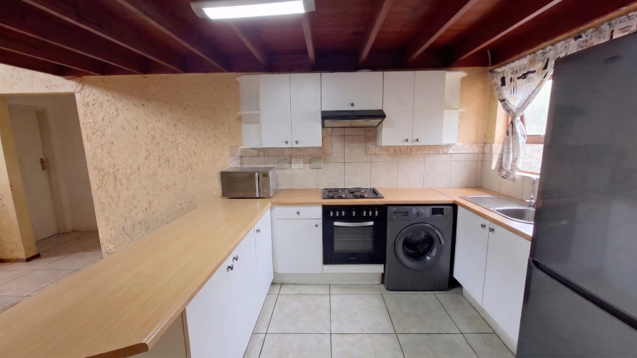 2 Bedroom Property for Sale in Sunninghill Gauteng
