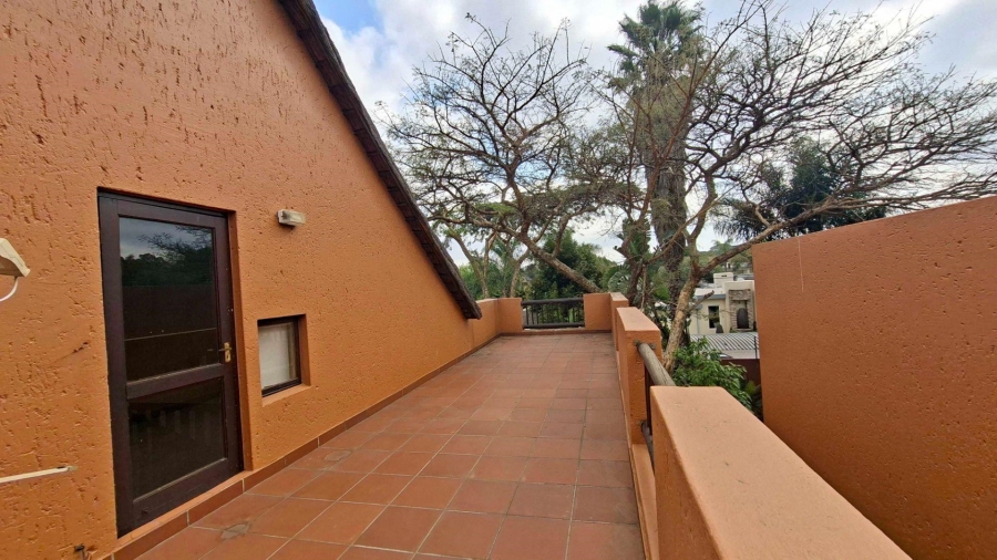 2 Bedroom Property for Sale in Sunninghill Gauteng