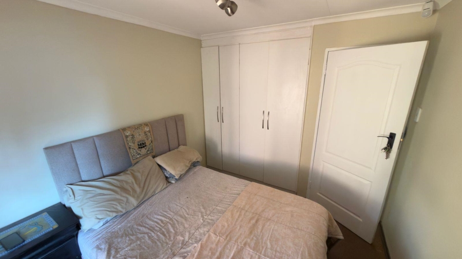 4 Bedroom Property for Sale in Heuweloord Gauteng