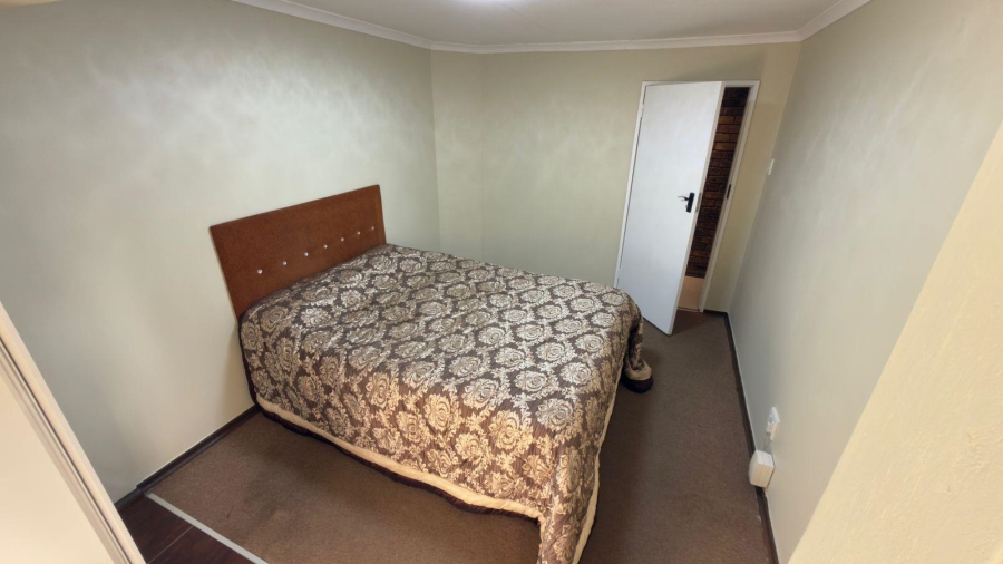 4 Bedroom Property for Sale in Heuweloord Gauteng