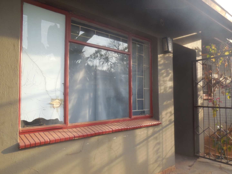 To Let 3 Bedroom Property for Rent in East Lynne Gauteng