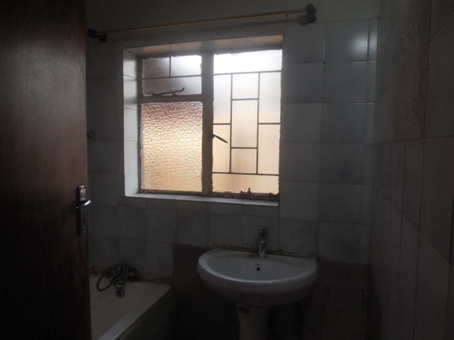 To Let 3 Bedroom Property for Rent in East Lynne Gauteng