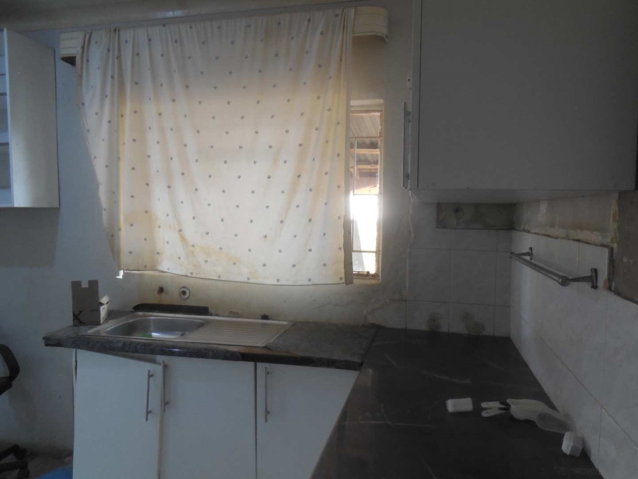 To Let 3 Bedroom Property for Rent in East Lynne Gauteng