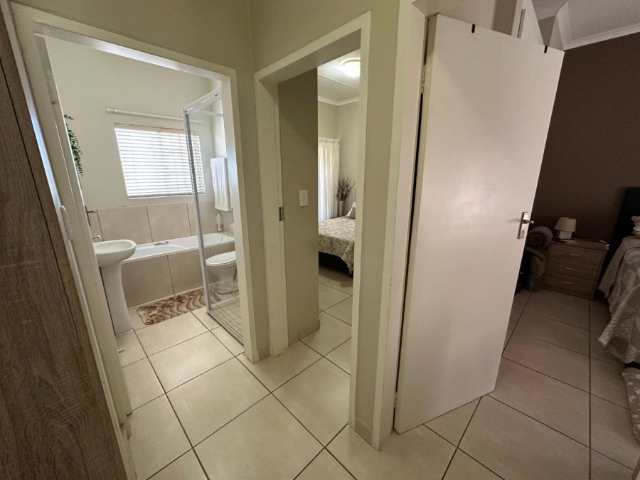 To Let 2 Bedroom Property for Rent in Tijger Valley Gauteng