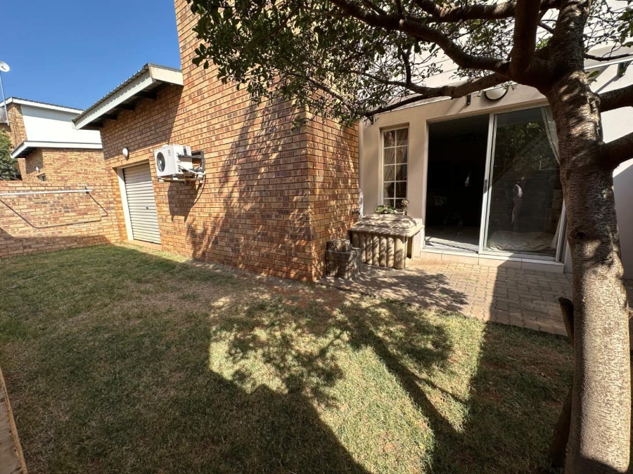 To Let 2 Bedroom Property for Rent in Tijger Valley Gauteng