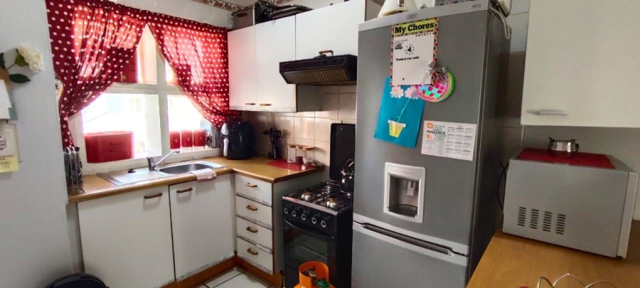 2 Bedroom Property for Sale in New Redruth Gauteng