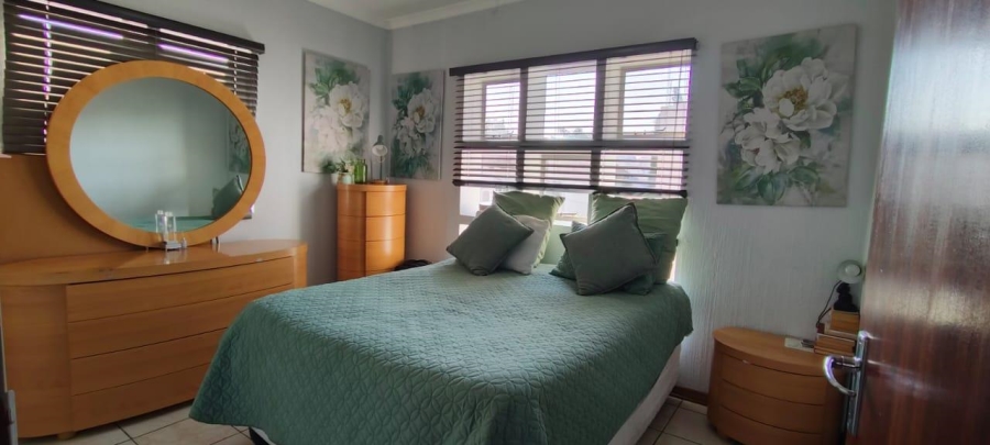 2 Bedroom Property for Sale in New Redruth Gauteng