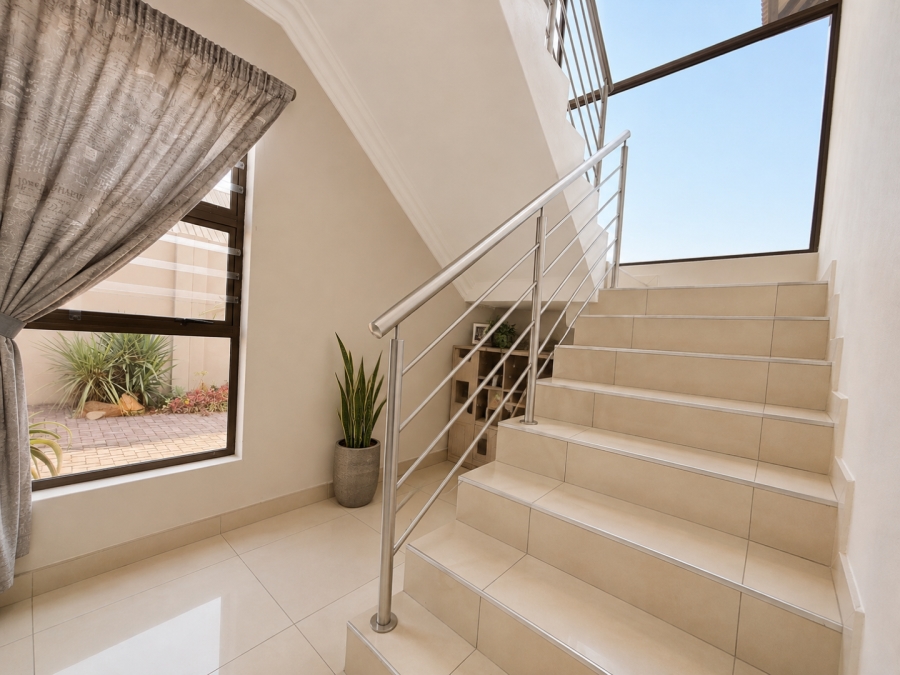 4 Bedroom Property for Sale in Alberante Gauteng