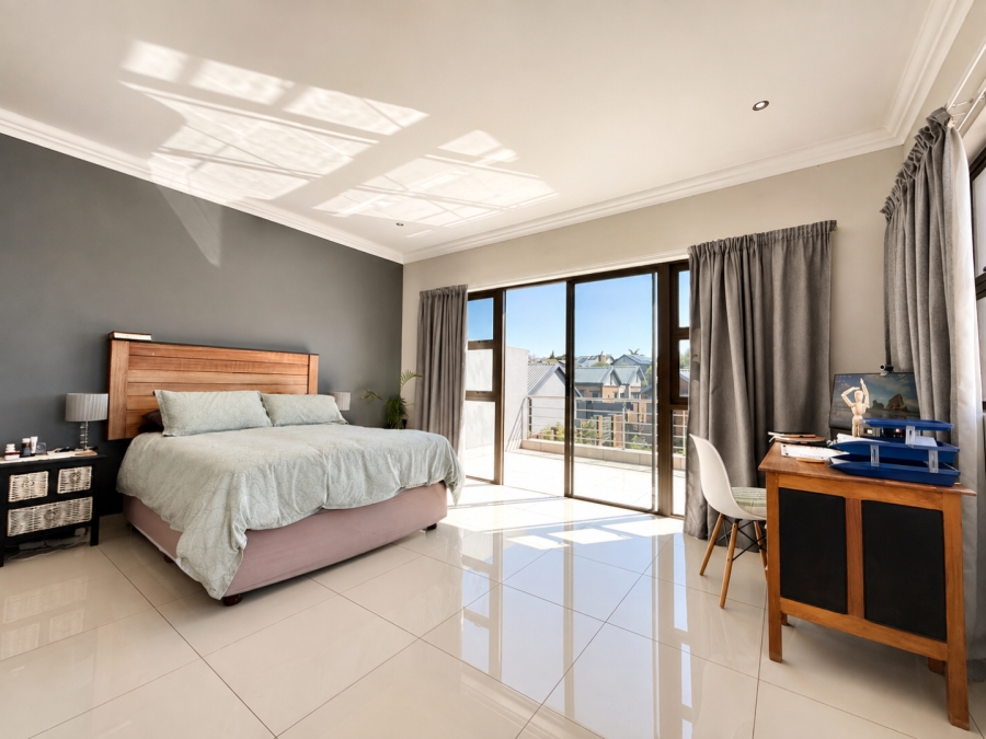 4 Bedroom Property for Sale in Alberante Gauteng