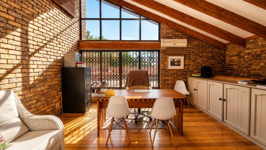 3 Bedroom Property for Sale in Glenvista Gauteng