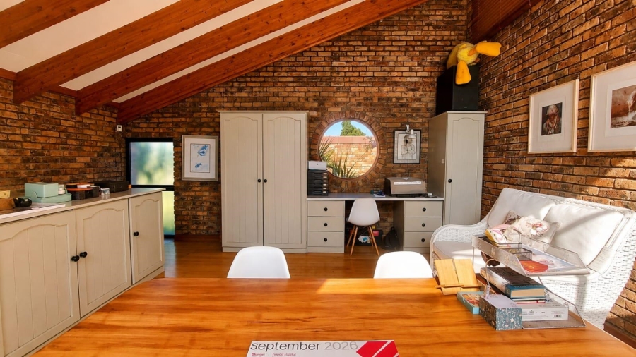 3 Bedroom Property for Sale in Glenvista Gauteng