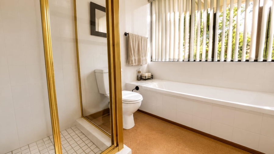 3 Bedroom Property for Sale in Glenvista Gauteng