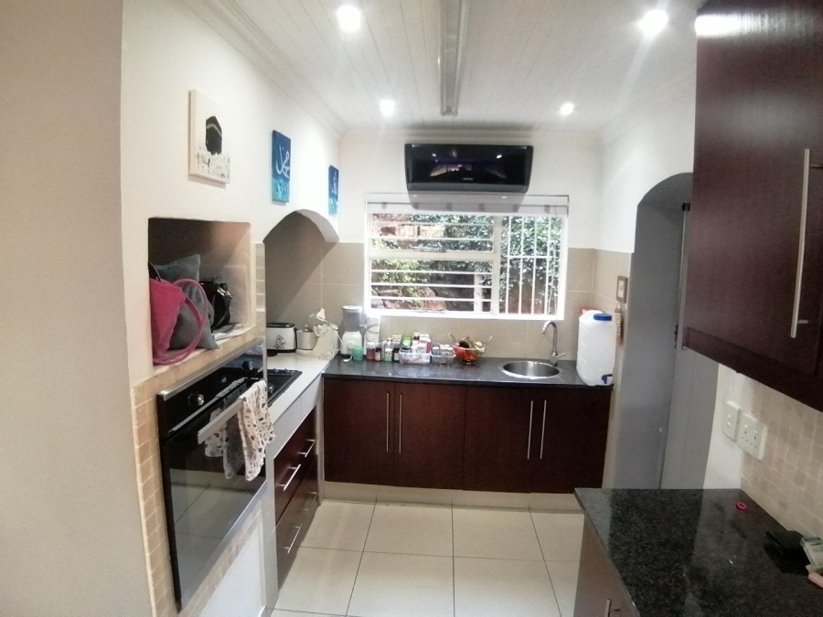 4 Bedroom Property for Sale in Bassonia Gauteng