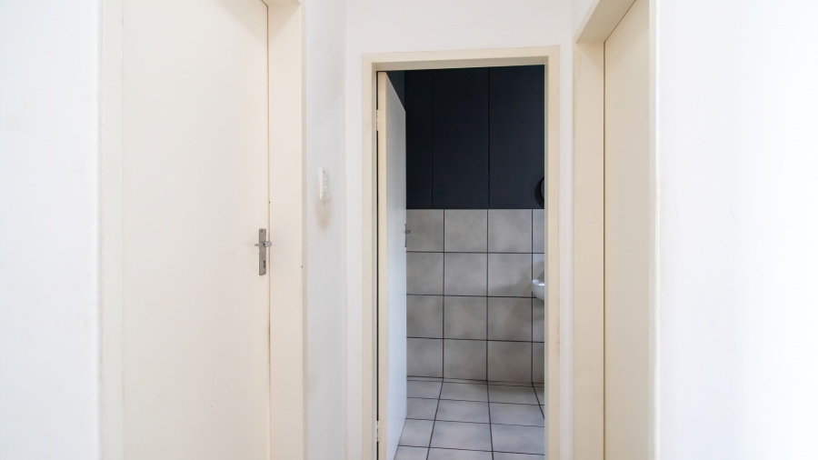 2 Bedroom Property for Sale in Pretoria North Gauteng