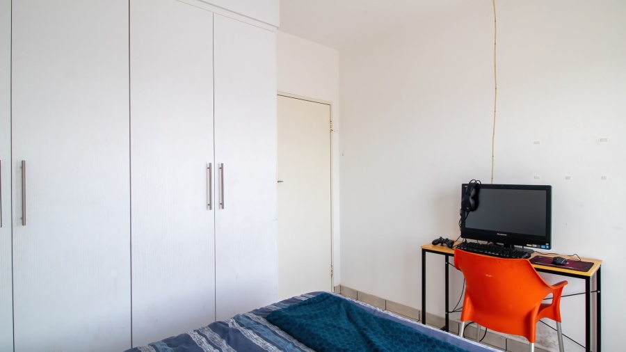 2 Bedroom Property for Sale in Pretoria North Gauteng