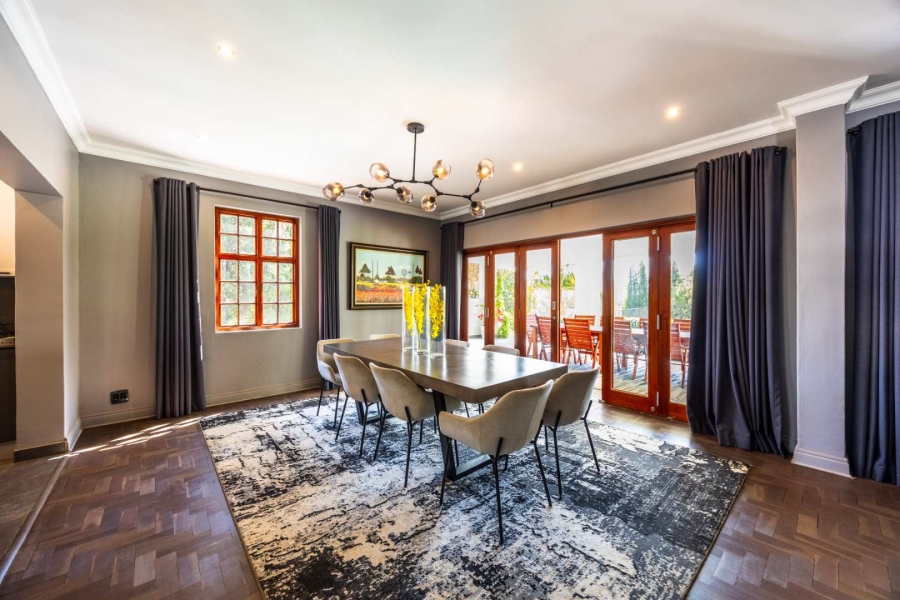 7 Bedroom Property for Sale in Moreleta Park Gauteng