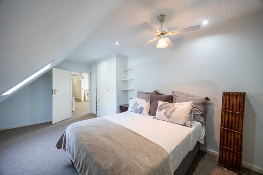 7 Bedroom Property for Sale in Moreleta Park Gauteng