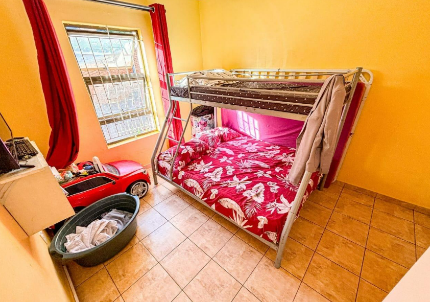 3 Bedroom Property for Sale in Kibler Park Gauteng
